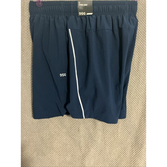 DSG Men's 5" 2-in-1 Stride Shorts Size Small University Navy NEW Built-in-Brief - Picture 16 of 16